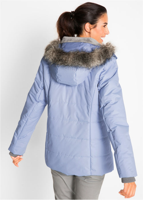 Zimska jakna v dvoplastnem videzu