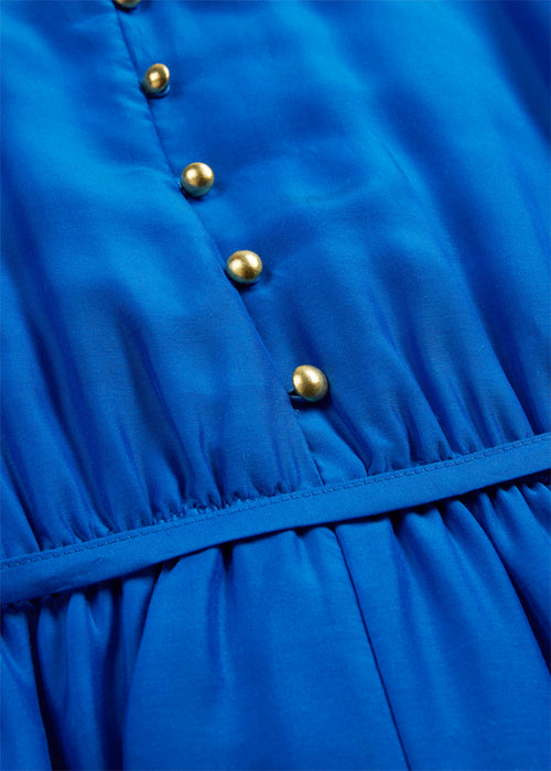 Obleka z deležem svile