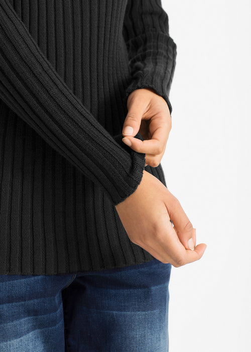 Rebrast pulover s pokončnim ovratnikom