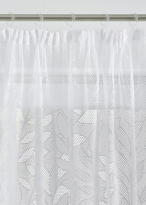 Žakarska zavesa z vzorcem listov