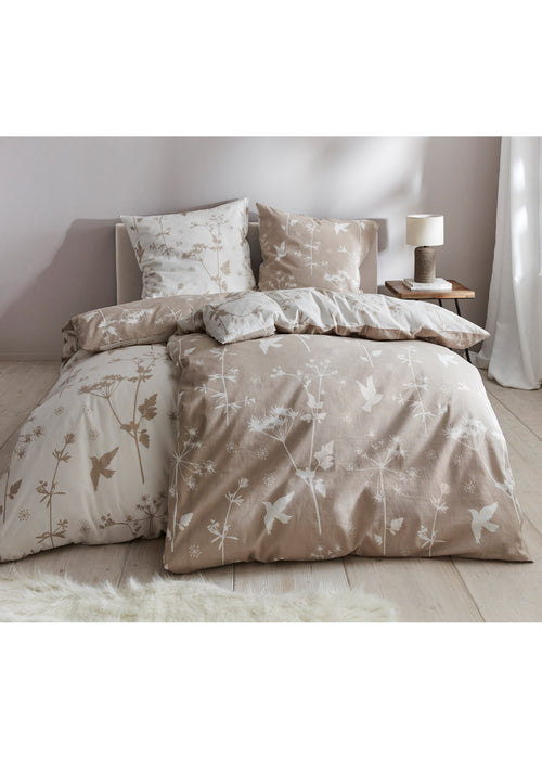 Obojestranska posteljnina s cvetličnim vzorcem