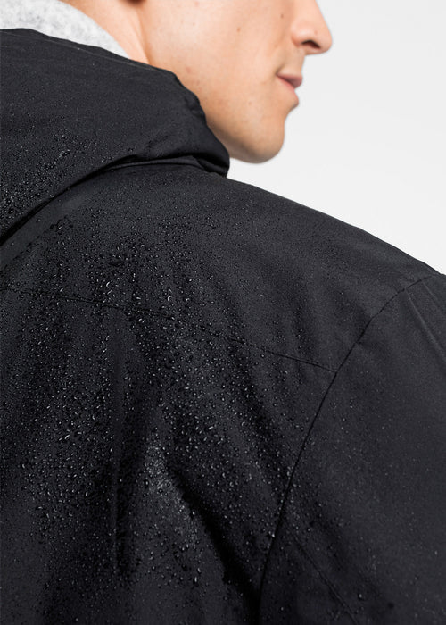 Pohodniška jakna iz za veter neprepustnega vodoodpornega zračnega materiala z neprepustnimi šivi