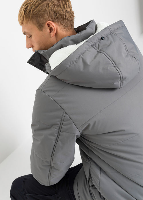 Dolga zimska prešita jakna z recikliranim poliestrom