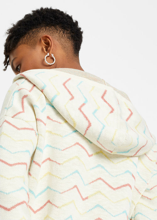 Pleten pulover z žakarskim vzorcem