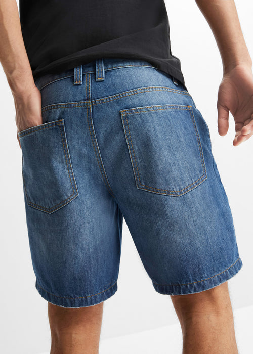 Dolg kratke hlače iz jeansa v udobnem kroju