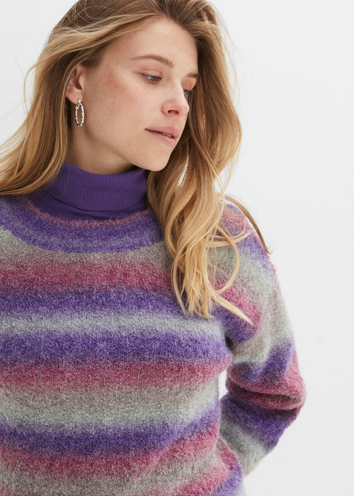 Pleten pulover z barvnim prelivom