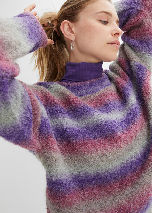 Pleten pulover z barvnim prelivom