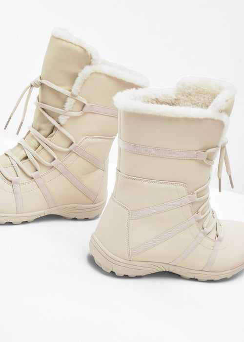 Zimski škornji z vezalkami