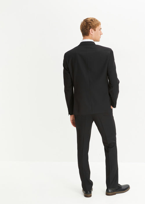 Moška obleka v klasičnem kroju: suknjič, hlače in kravata