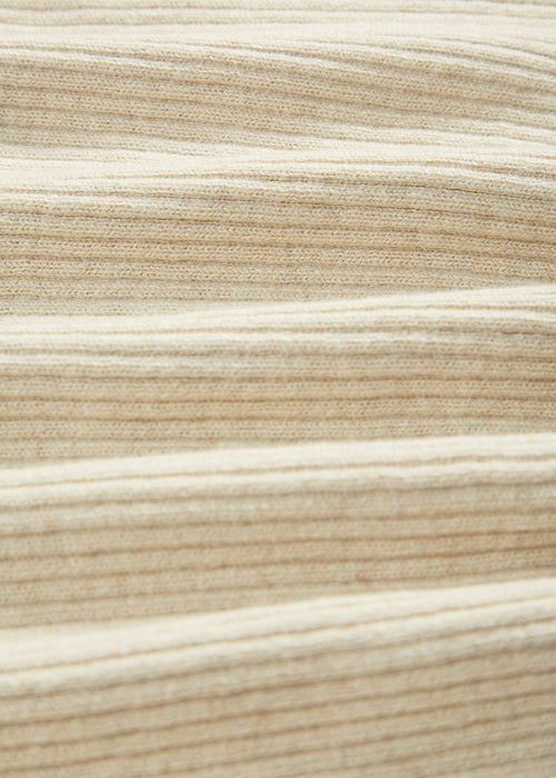 Pletena obleka z deležem svile